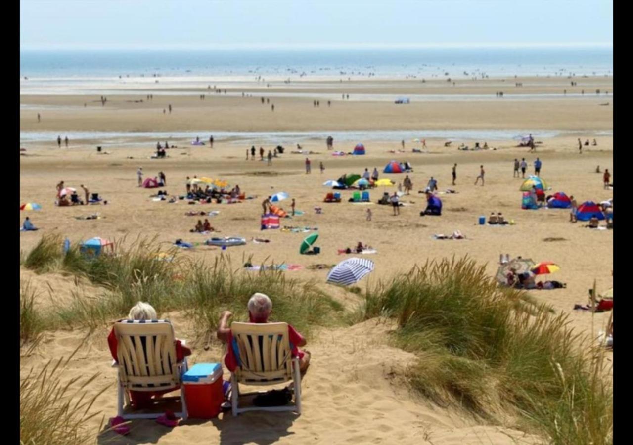 Mp768 - Camber Sands Holiday Park - Huge Lodge - Small Dog Friendly - Sleeps 8 外观 照片
